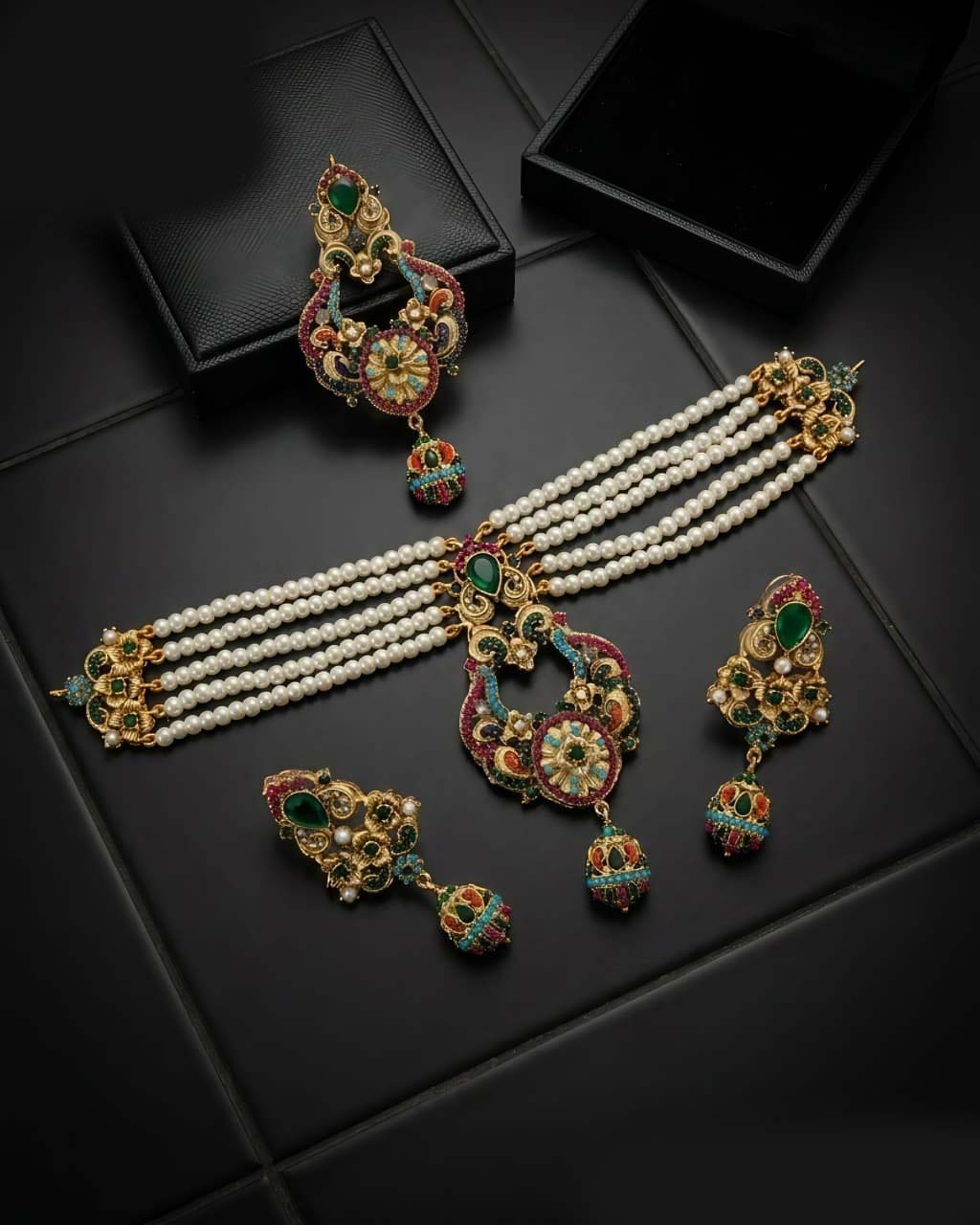 Elegance Unveiled Choker Set