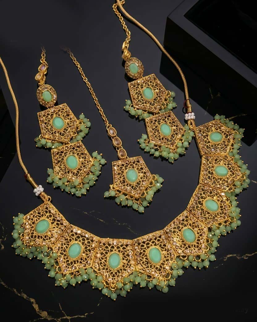Premium Casting Necklace Set