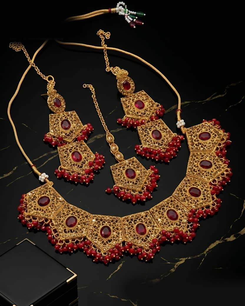 Premium Casting Necklace Set