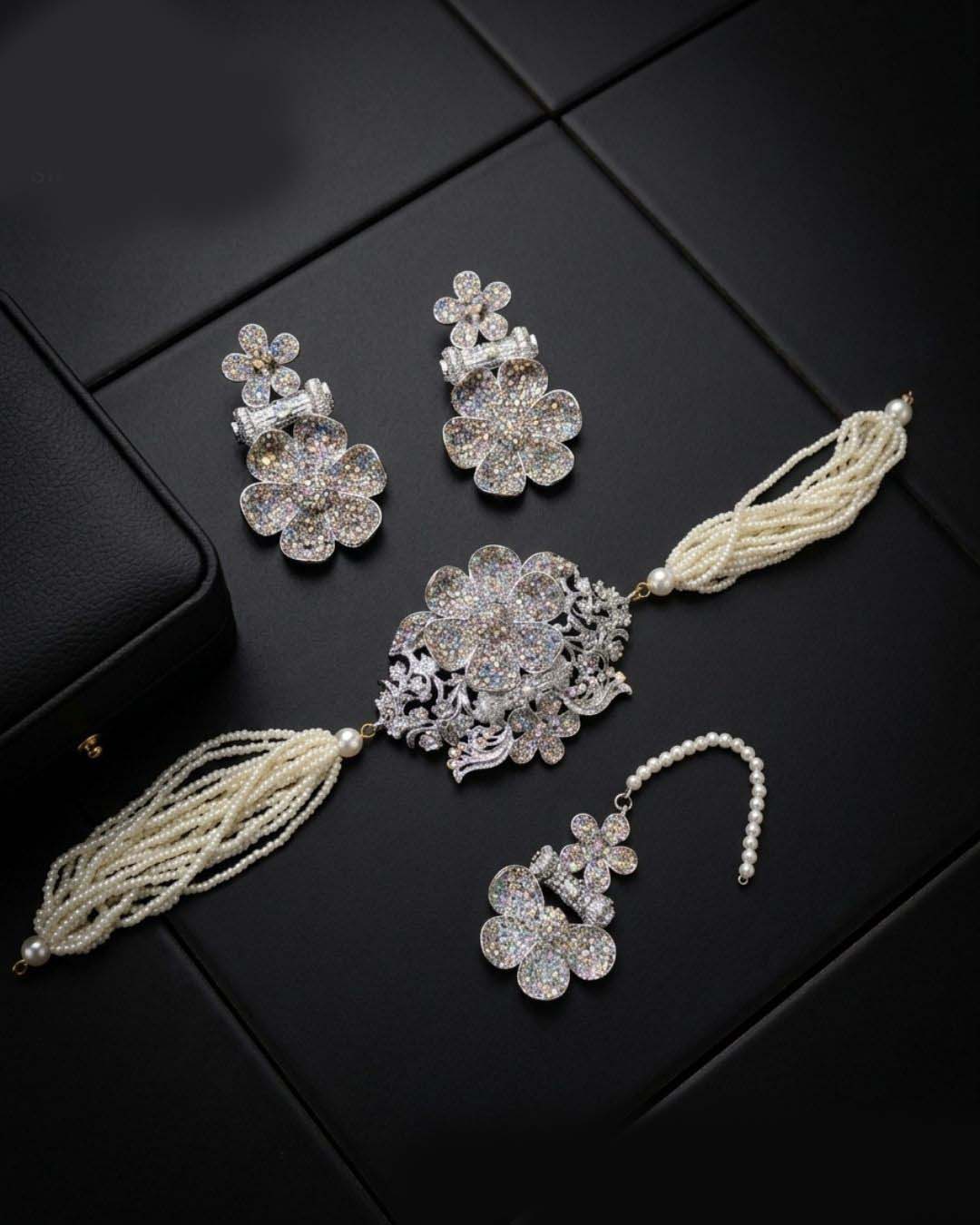 Zarina Turkish Choker Set