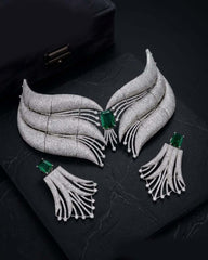 Aurelia Signature Necklace Set