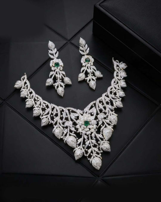Monarch Luxe Necklace Set