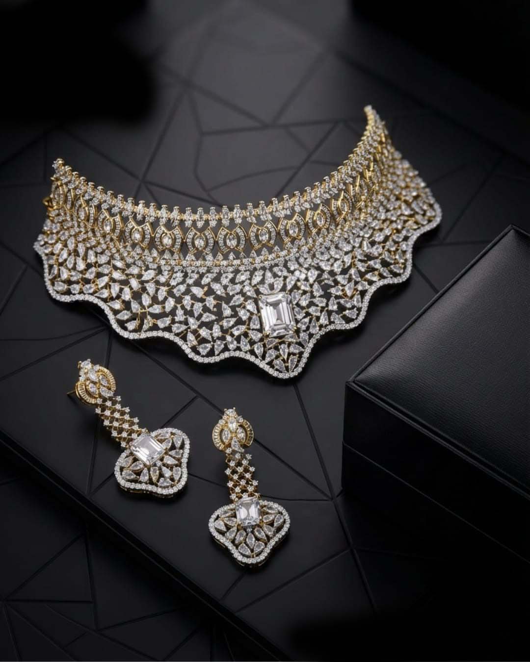 Lumina Royale Necklace Set