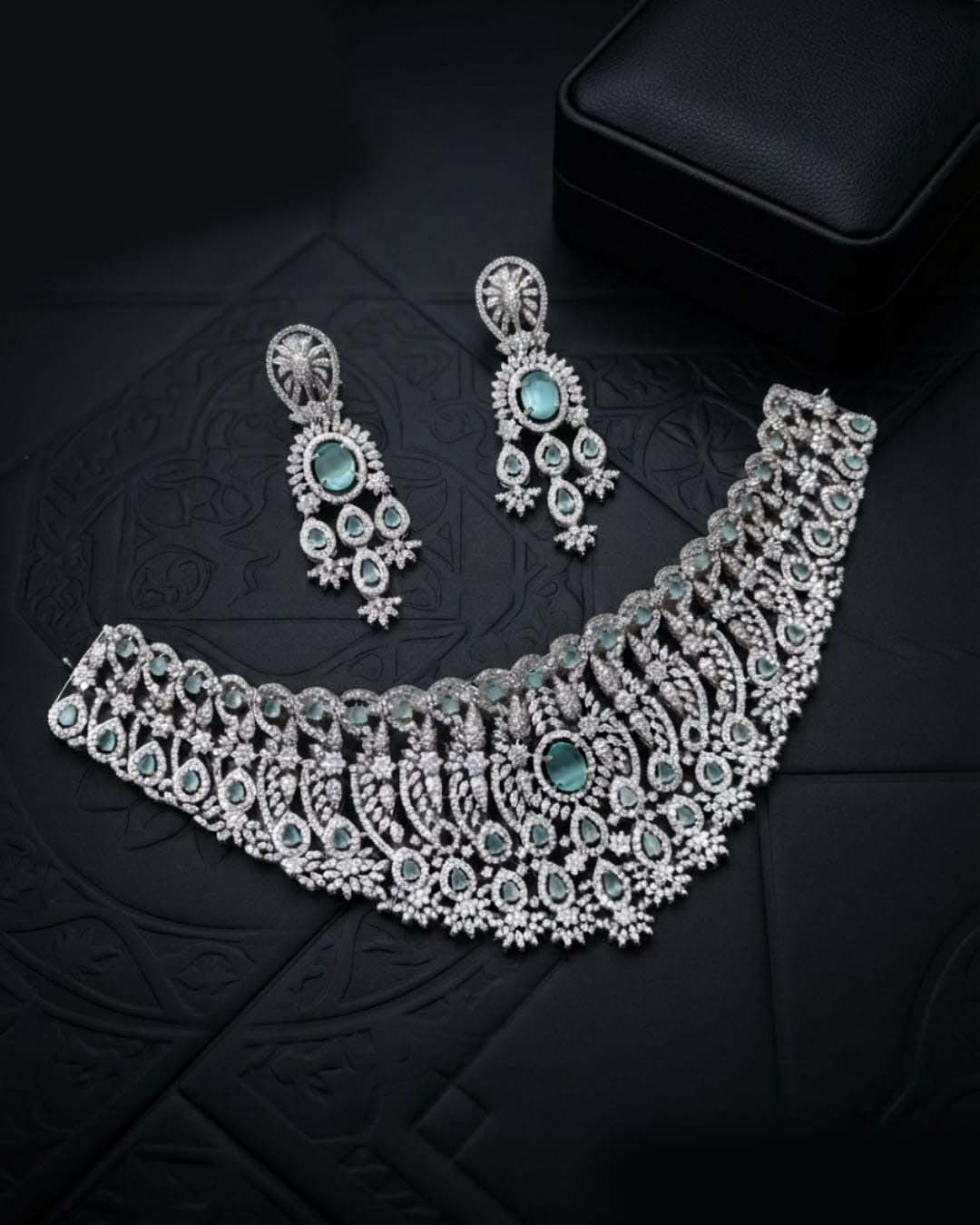 Empress Luxury AD Set