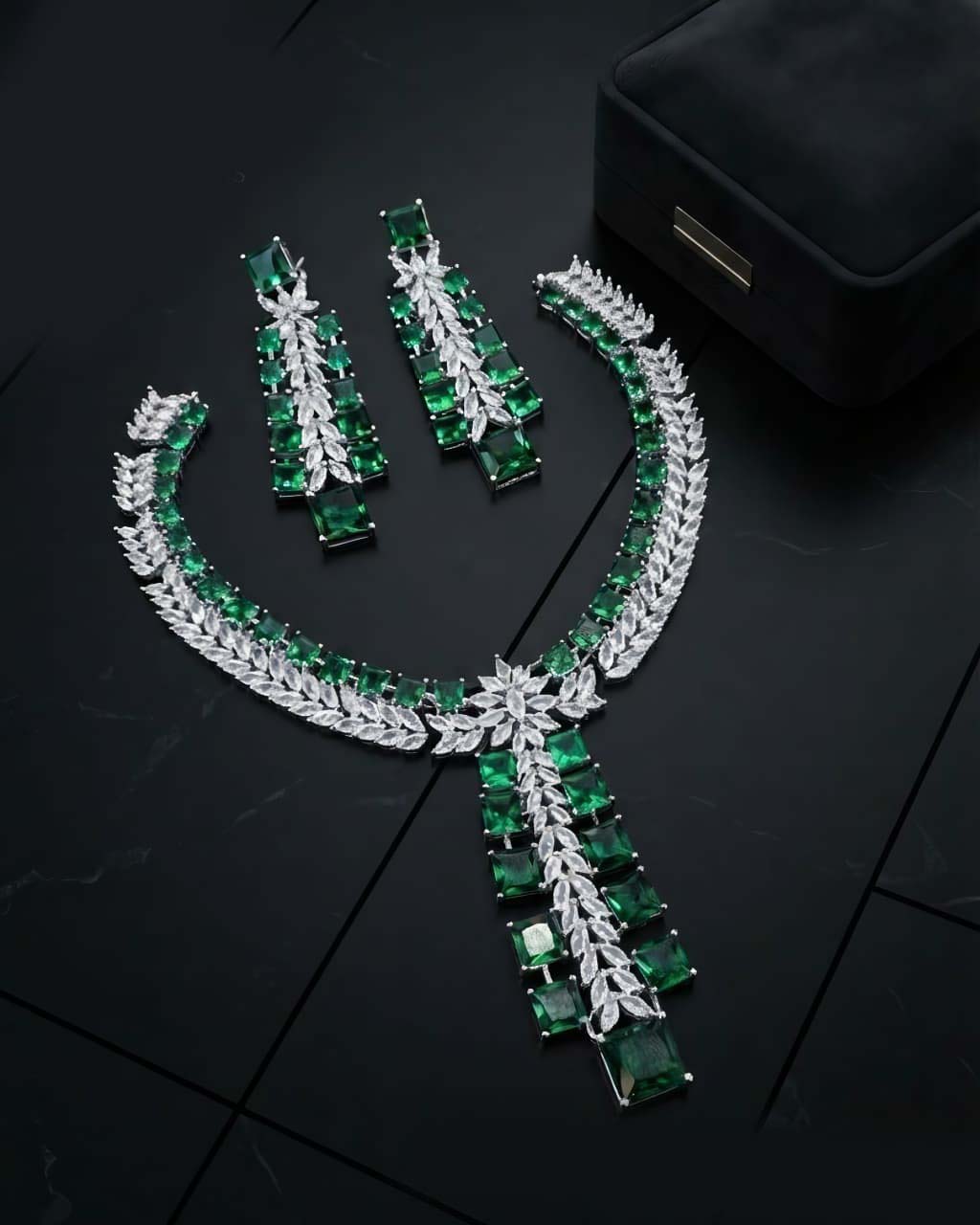 Aurielle Luxe American Diamond Set