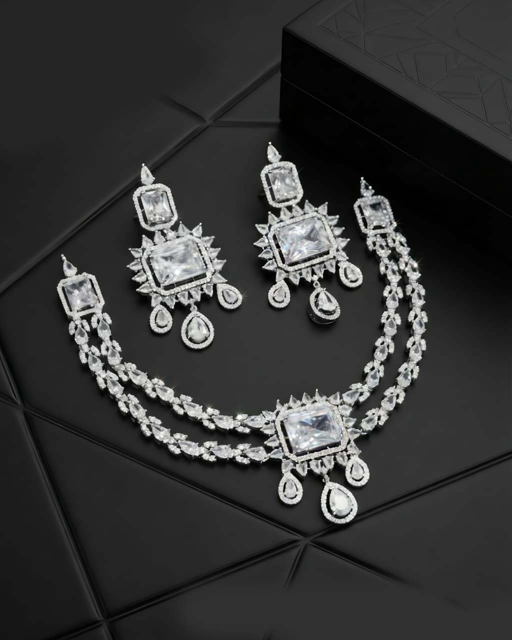 Royale American Diamond Necklace Set