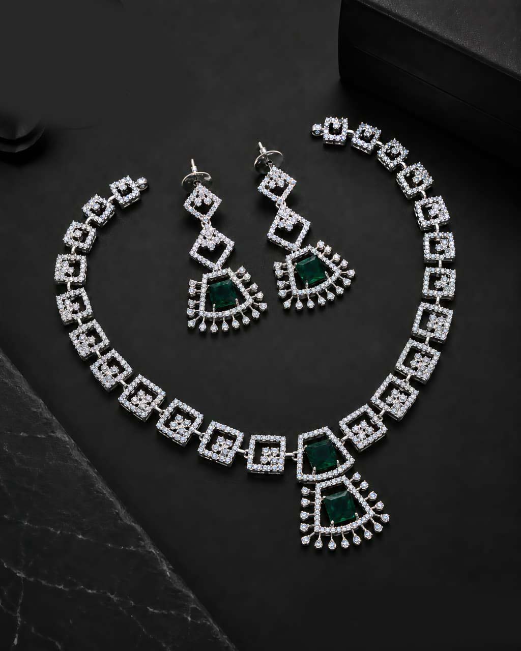 Square-Cut American Diamond Necklace Se