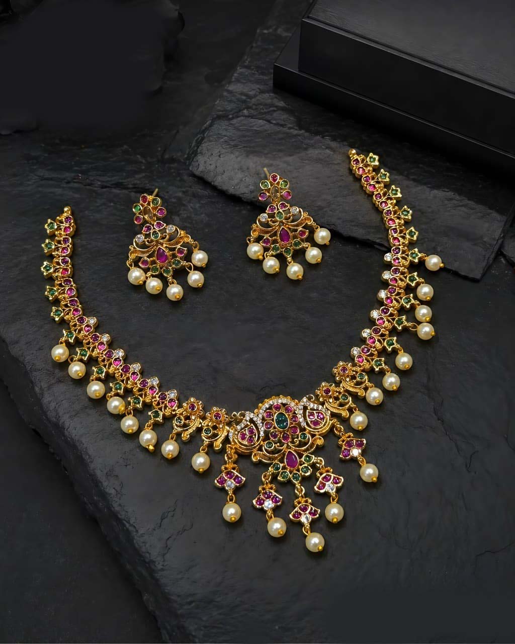Rajwadi Multicolor Antique Necklace Set