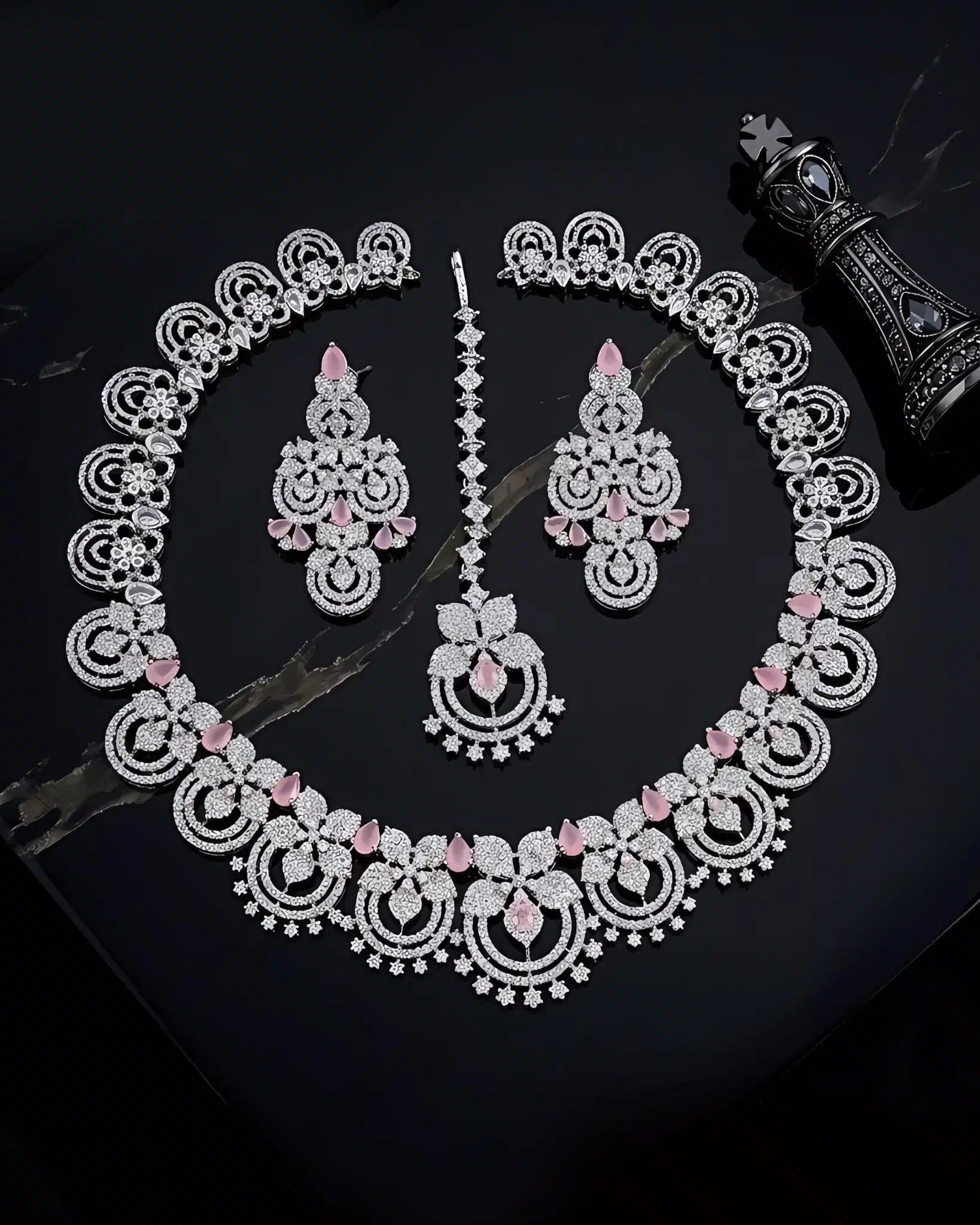 Aafreen Luxe Necklace Set