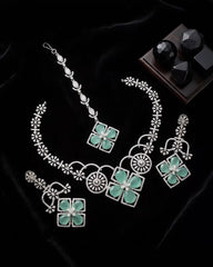Aaranya Luxe American Diamond Set