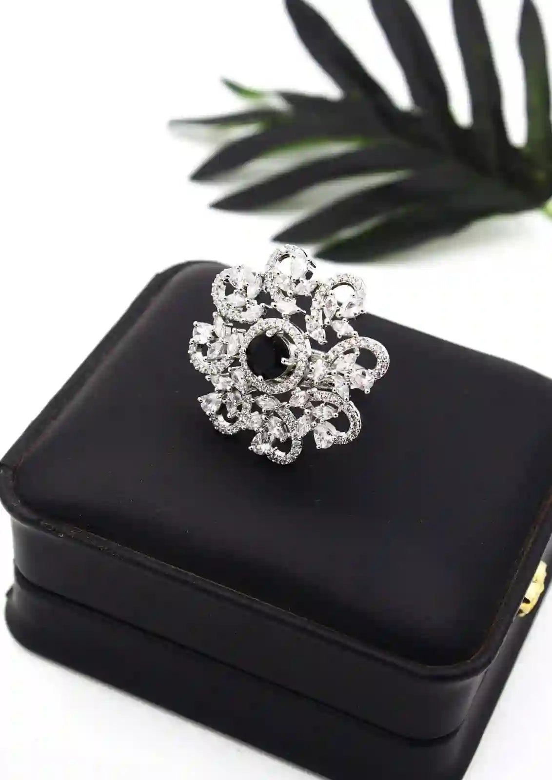 American Diamond Ring – Elegant Sparkle Ring in 7 Colors