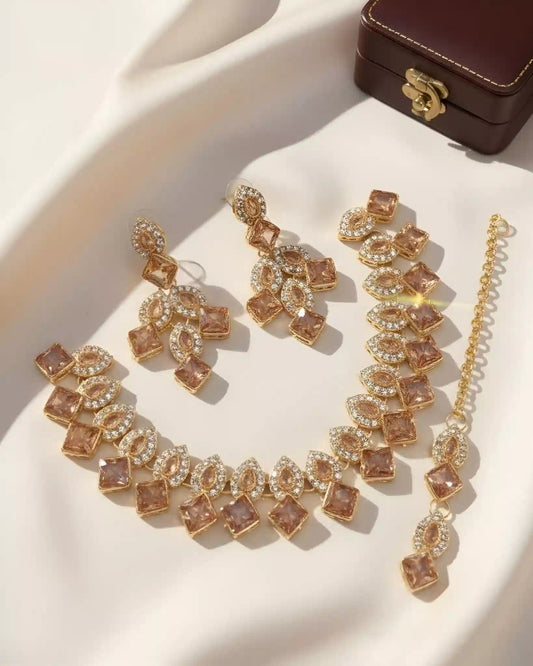 Classic Festive Necklace Earrings and Tikka Set