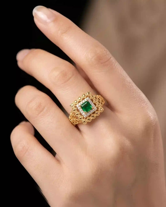 Elara Glow Ring