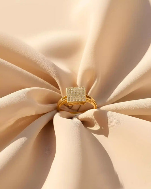 Elegant Bridal Inspired Statement Ring