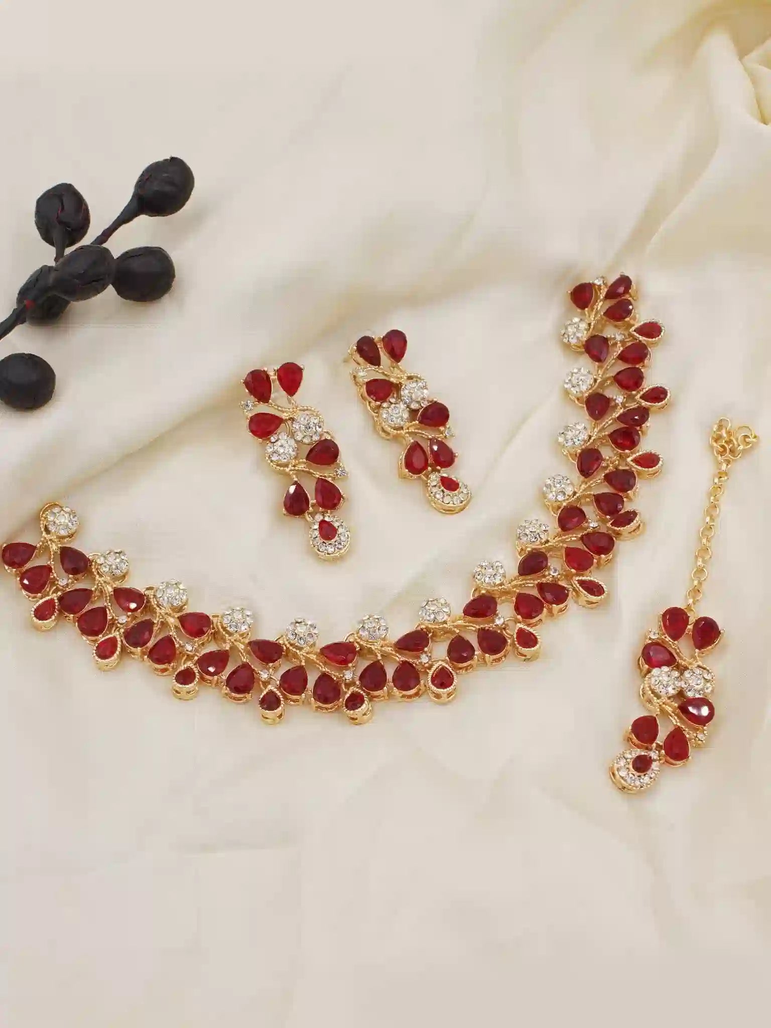 Elegant Necklace Set – Royal Look Jewelry in 11 Stunning Colors
