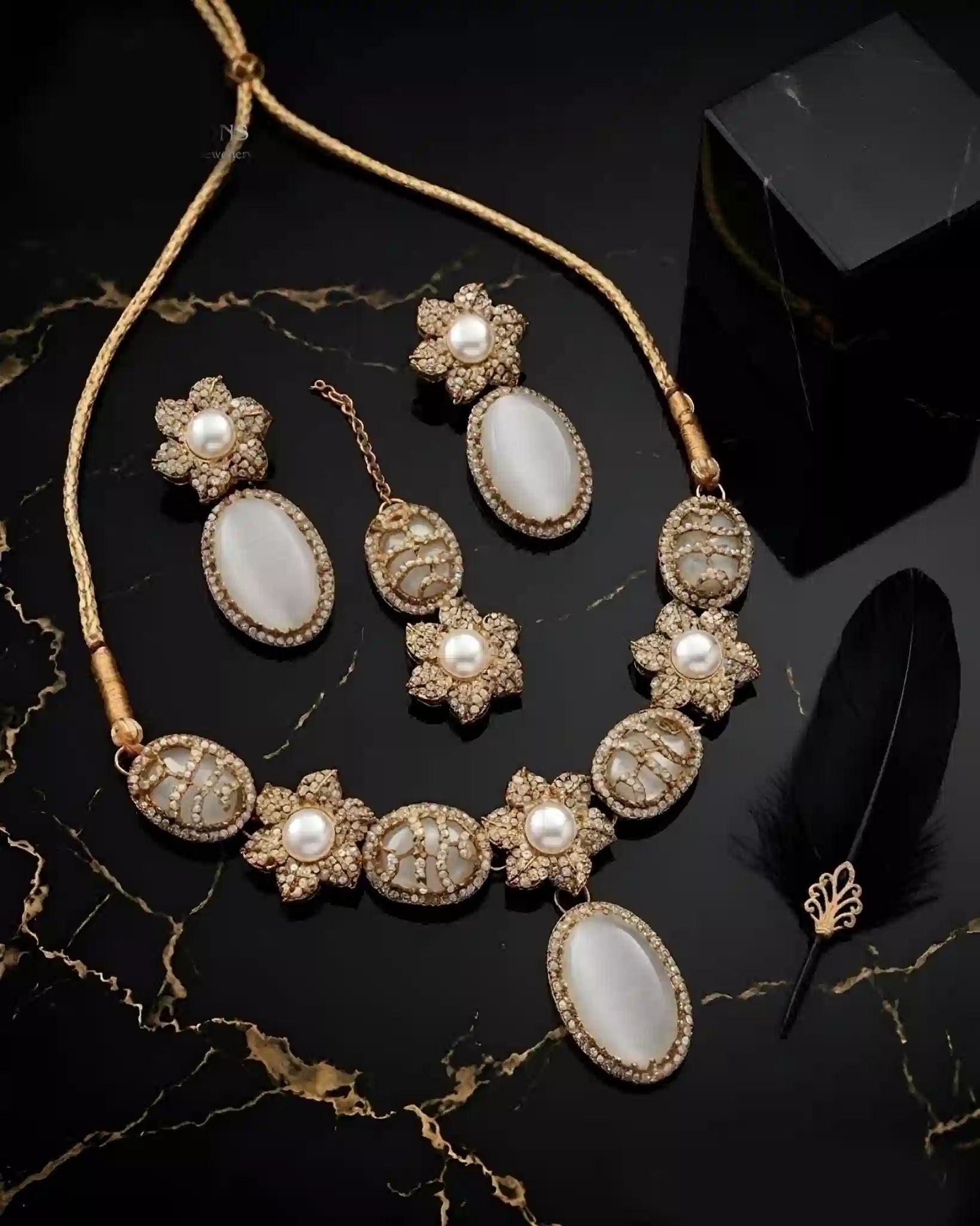 Turkish Sparkle Necklace Set