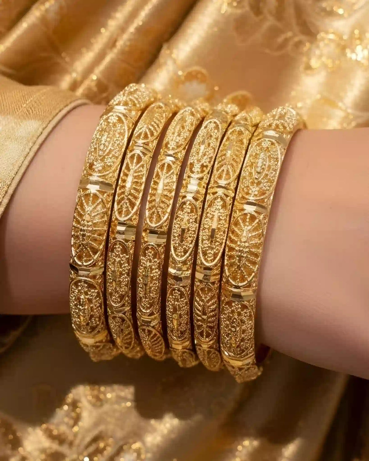 Gold Plated Casting Bangles Set Textured Designer Everyday Wear Bangles for Women