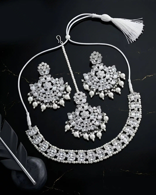 Kundan Necklace Set