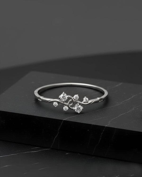 Luxury Statement Bracelet – Chic & Sophisticated alternate view