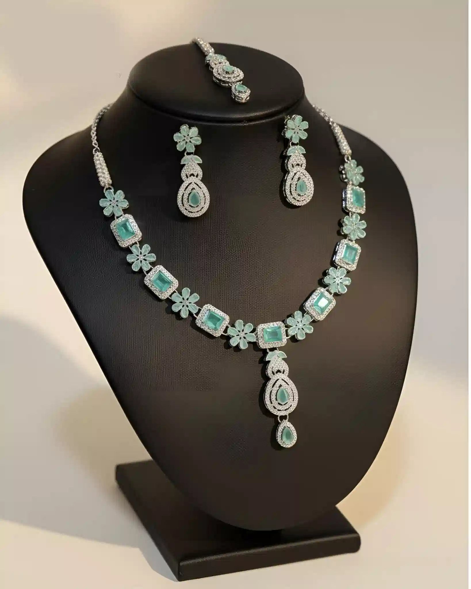 Luxury Traditional Necklace Earrings and Tikka Party Set