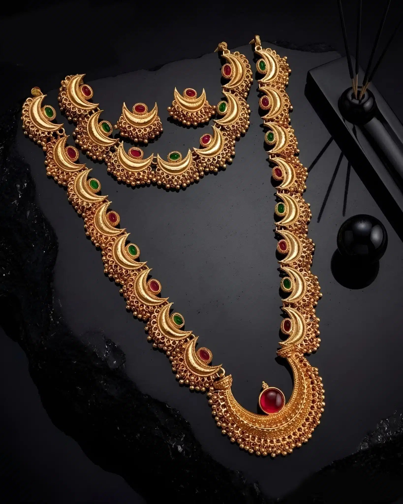 Rajwadi Matching Mala Set