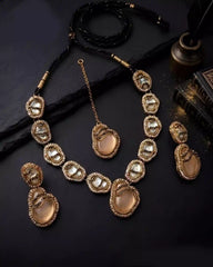 Royal Glamour Necklace Set