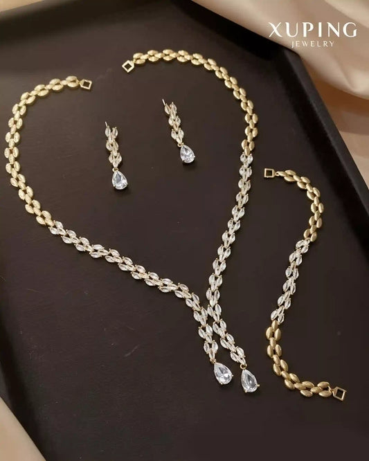 Xuping Jewelry Combo Set Necklace Bracelet Earrings Gold Plated Luxury Set for Women
